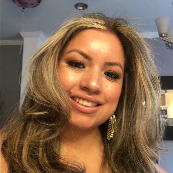 Meet your Posher, Mabel - Picture 2 of 2